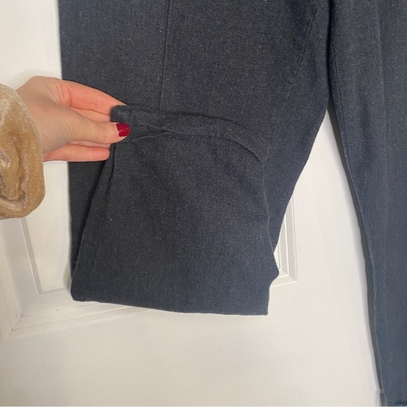 Old Navy Wool Like Soft Dark Charcoal Cuffed Ankle Pants Size Medium - Picture 3 of 10